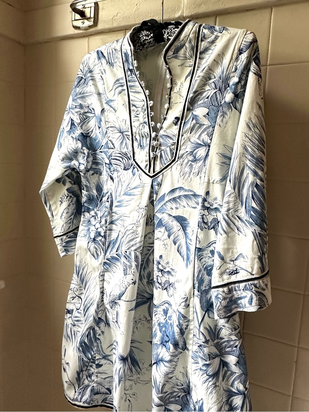Tuckernuck toile mini dress blue white kimono sleeves fitted xs swing skirt